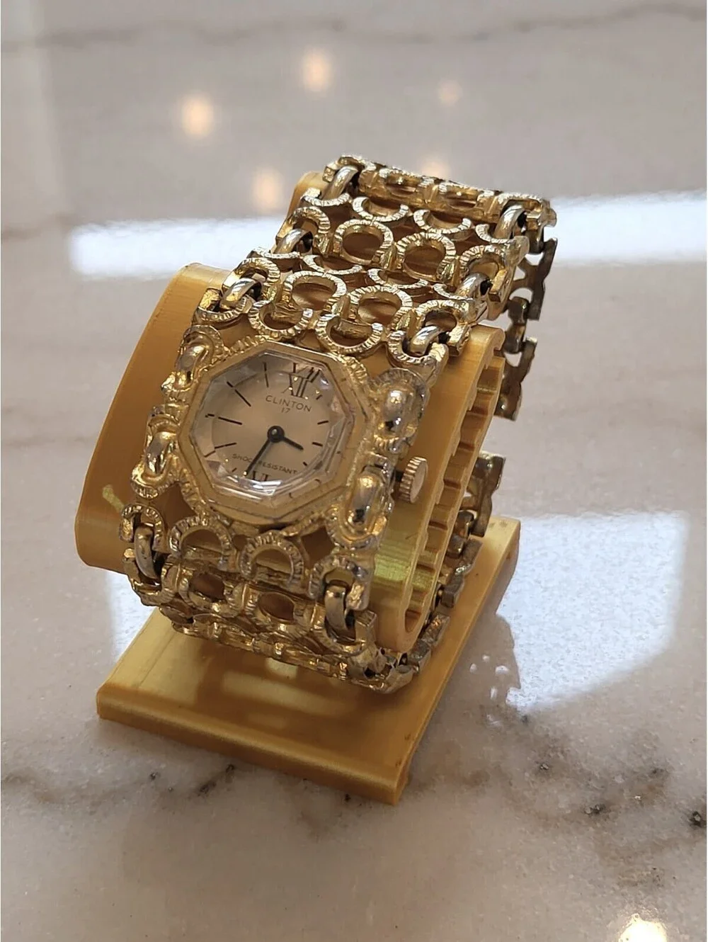 Vtg Clinton Womens Watch Goldtone Wide Bracelet Band Wind Up Works Great EUC 7